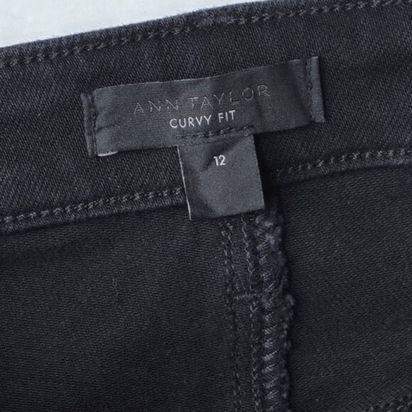 Ann Taylor Black Flare Jeans High Rise Goth Curvy Minimal Classic Boot Cut - Picture 8 of 10